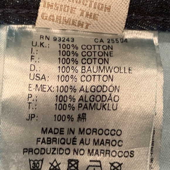 Diesel VIKER Regular Straight size 29
Inseam tailored to 27”
100% cotton - Picture 13 of 14